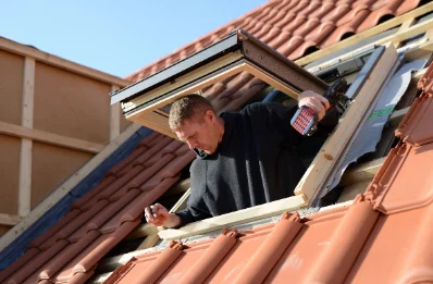 Pose de fenêtres de toit Velux à Engenville